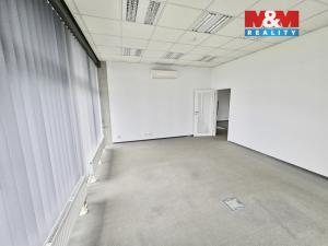 Pronájem kanceláře, Nupaky, Komerční, 100 m2