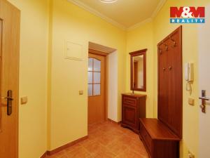 Prodej bytu 1+1, Karlovy Vary, Svahová, 50 m2