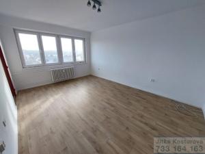 Pronájem bytu 1+1, Krnov - Pod Bezručovým vrchem, Albrechtická, 30 m2