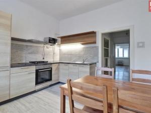 Prodej bytu 2+1, Olomouc - Hodolany, Zeyerova, 58 m2