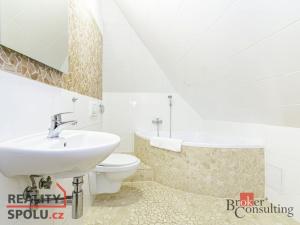 Prodej ubytování, Horní Lhota, 770 m2