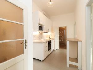 Pronájem bytu 3+1, Praha - Holešovice, Jateční, 81 m2