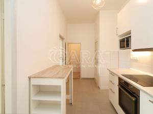 Pronájem bytu 3+1, Praha - Holešovice, Jateční, 81 m2