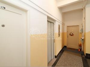 Pronájem bytu 3+1, Praha - Holešovice, Jateční, 81 m2