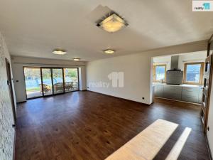 Pronájem rodinného domu, Buš, 170 m2