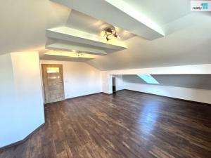 Pronájem rodinného domu, Buš, 170 m2