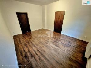 Prodej bytu 3+1, Aš, Údolní, 97 m2