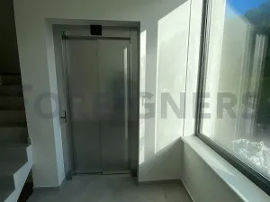 Pronájem bytu 2+kk, Praha - Libeň, Na Okrouhlíku, 52 m2