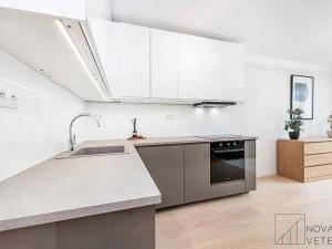 Prodej bytu 5+kk, Praha - Hlubočepy, Pražského, 95 m2