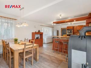 Prodej rodinného domu, Kounice, 192 m2