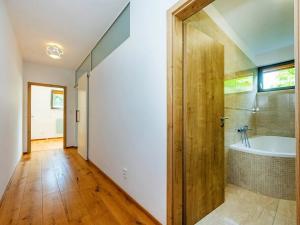 Prodej bytu 4+kk, Praha - Dolní Měcholupy, Na Slavíkově, 123 m2