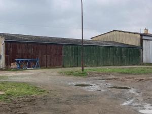 Pronájem výrobních prostor, Světice, V Zahradách, 150 m2