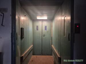 Pronájem výrobních prostor, Světice, V Zahradách, 150 m2