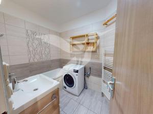 Pronájem bytu 2+1, Dýšina, K Chlumu, 59 m2