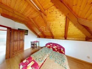 Prodej rodinného domu, Zdiby, 260 m2