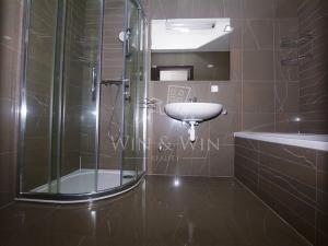 Pronájem bytu 4+kk, Praha - Horní Počernice, Náchodská, 124 m2