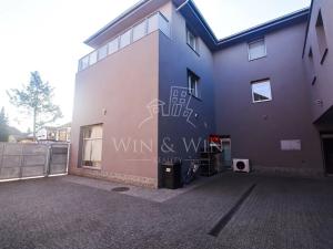 Pronájem bytu 4+kk, Praha - Horní Počernice, Náchodská, 124 m2