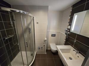 Pronájem bytu 1+kk, Praha - Suchdol, Suchdolské náměstí, 23 m2