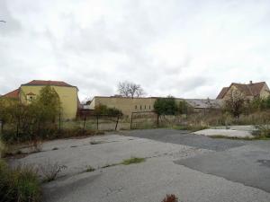 Pronájem komerčního pozemku, Praha - Břevnov, Bělohorská, 2373 m2