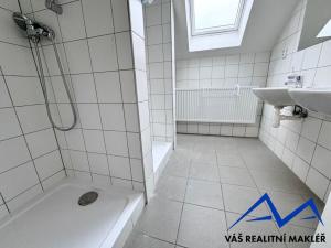 Pronájem skladu, Ostrava, Výhledy, 810 m2
