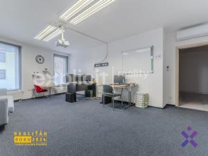 Prodej obchodního prostoru, Uherské Hradiště, Otakarova, 547 m2