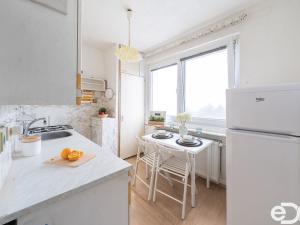 Prodej bytu 2+1, Neratovice, 28. října, 48 m2