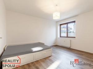 Pronájem bytu 3+kk, Holubice, 73 m2