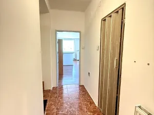 Prodej bytu 2+1, Žeretice, 67 m2