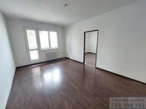 Prodej bytu 2+1, Krnov - Pod Bezručovým vrchem, Seifertova, 55 m2