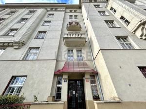 Prodej bytu 4+1, Praha - Holešovice, Bubenská, 100 m2