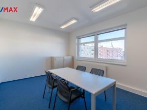 Pronájem kanceláře, Hradec Králové - Pražské Předměstí, U Koruny, 92 m2