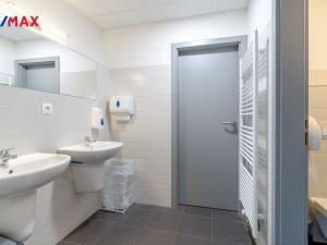 Pronájem kanceláře, Hradec Králové - Pražské Předměstí, U Koruny, 92 m2