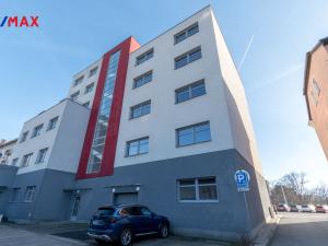 Pronájem kanceláře, Hradec Králové - Pražské Předměstí, U Koruny, 92 m2