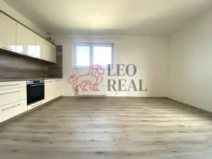 Pronájem bytu 1+kk, Praha - Lipence, Oddechová, 35 m2
