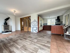 Prodej rodinného domu, Mokrá-Horákov, 240 m2