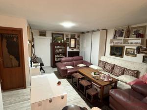 Prodej obchodního prostoru, Sušice - Sušice II, Příkopy, 135 m2