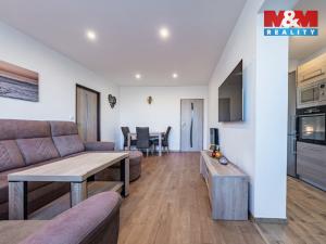 Prodej bytu 3+1, Neveklov, Rákosníkova, 68 m2