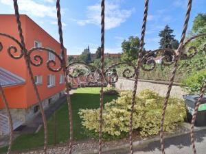 Pronájem bytu 2+1, Tuchoměřice, K poště, 44 m2