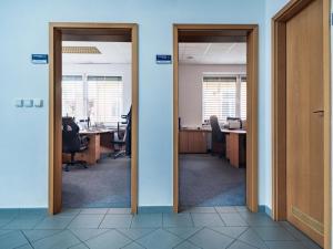 Pronájem obchodního prostoru, Vestec, Vídeňská, 271 m2