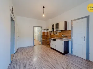 Prodej bytu 3+1, Vrbno pod Pradědem, Nádražní, 78 m2