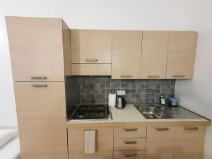Pronájem bytu 2+kk, Praha - Nové Město, Ostrovní, 30 m2