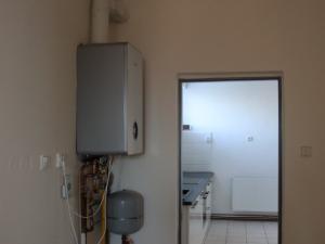 Prodej komerční nemovitosti, Libiš, 300 m2