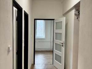 Pronájem bytu 2+1, Pardubice, Benešovo náměstí, 59 m2