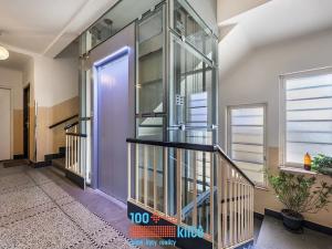 Pronájem bytu 1+kk, Praha - Holešovice, Umělecká, 37 m2