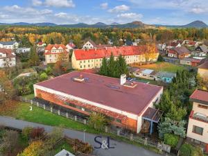 Prodej obchodního prostoru, Nový Bor, Hálkova, 650 m2