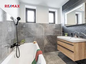 Prodej vily, Jindřichův Hradec, Spojovací, 183 m2