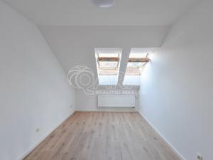 Pronájem bytu 2+kk, Benešov, Tyršova, 55 m2