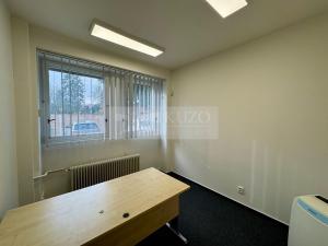 Pronájem kanceláře, Mladá Boleslav - Mladá Boleslav II, Máchova, 291 m2