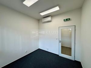 Pronájem kanceláře, Mladá Boleslav - Mladá Boleslav II, Máchova, 291 m2