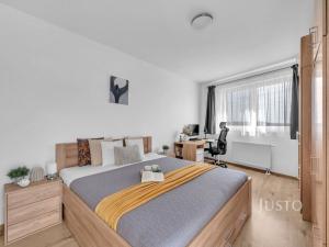 Prodej bytu 2+kk, Praha, U konečné, 61 m2